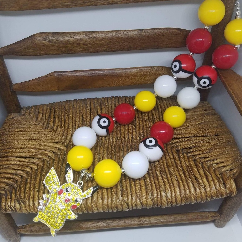 Chunky bead necklace